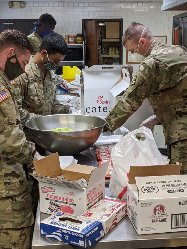 20th CBRNE Soldiers volunteer to feed local community members