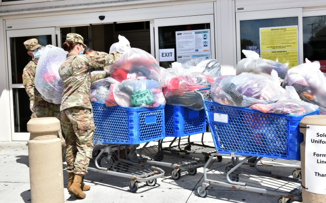Fort Buchanan’s Army Air Force Exchange Services (Exchange) donated 1,345 articles of clothing for men and women, and linens. Main Store Manager, Rochelle Tollentino accompanied by ten store associates filled five shopping carts with 23, 50...