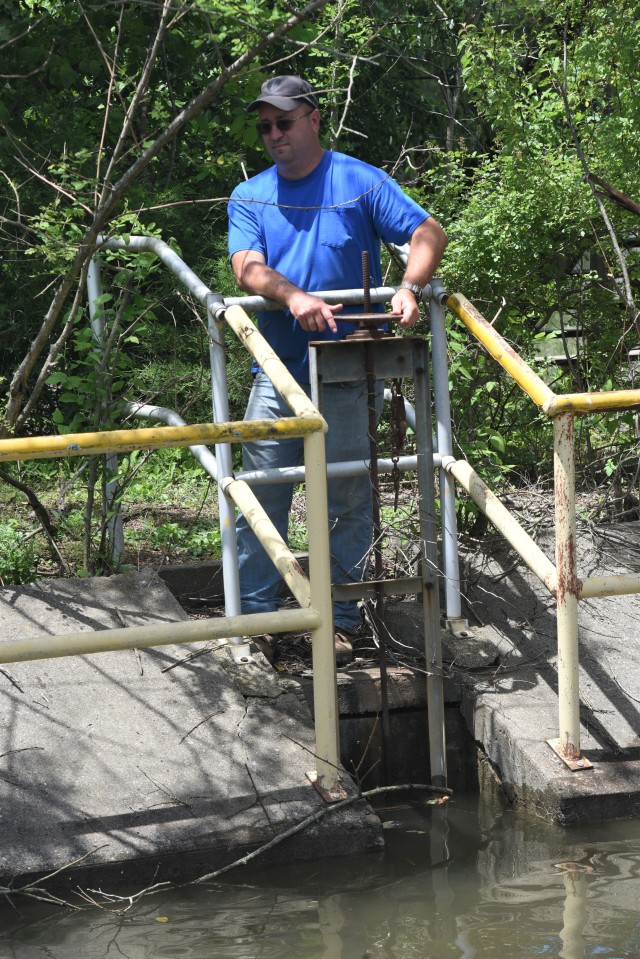 19th Engineer Battalion bridging company finds new use in old tank ditch