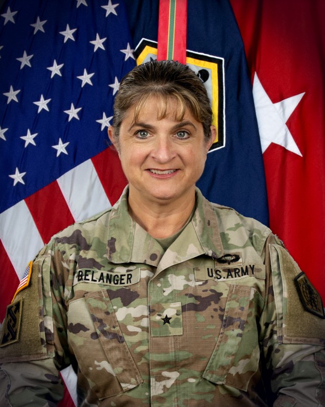 Army HRC welcomes new deputy commanding general, says goodbye to another