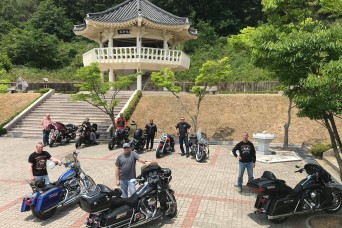 19th ESC holds motorcycle safety ride, USAG Daegu & Area IV riders share experiences at stops along route