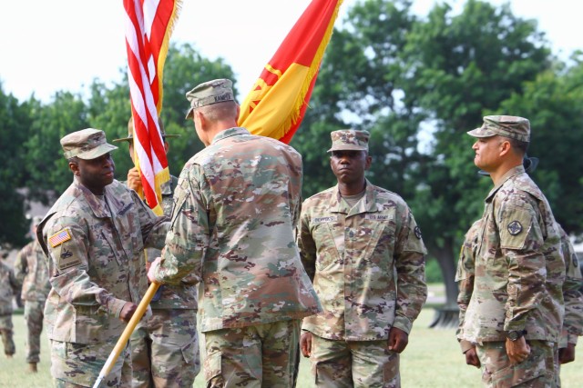 428th Field Artillery Brigade welcomes new commander | Article | The ...