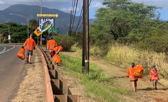 Service members assigned to the 25th Infantry Division take part their unit’s “Adopt-A-Highway” clean-up in Haleiwa, Hawaii on the island of Oahu on June 15, 2020. These Soldiers conduct a quarterly clean-up along a two-mile stretch of Kamehameha Highway on the North Shore of Oahu (U.S. Army photo by Capt. Cora Allen)