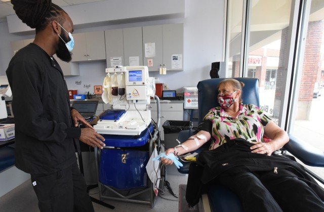 Fort Knox Safety official donates plasma to help others fight COVID-19