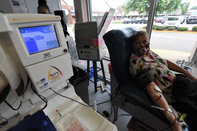 Fort Knox Safety official donates plasma to help others fight COVID-19