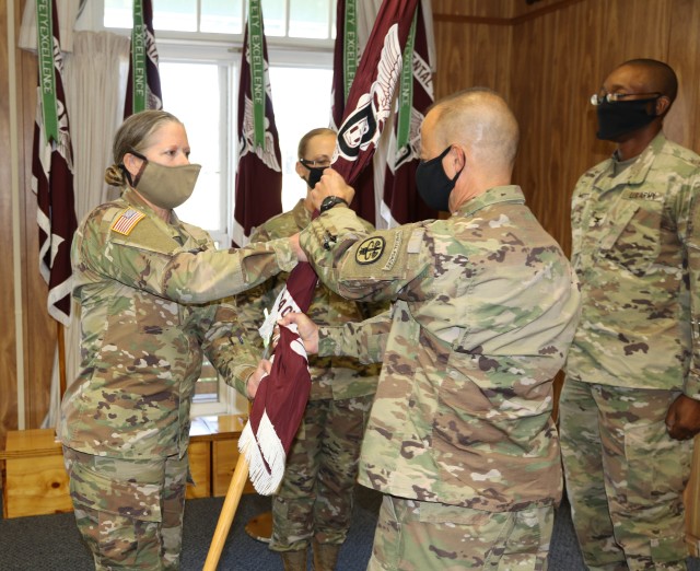 Dental Health Command-Pacific change of command ceremony, Tomsett takes ...