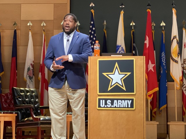 Executive Director of the U.S. Army Contracting Command-Aberdeen Proving Ground Kenyata Wesley presents contracts opportunities at the 2020 Advanced Planning to Briefing Industry event.