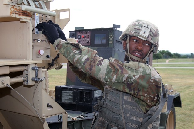 13R Soldiers drill on Firefinder radar setup Article The United
