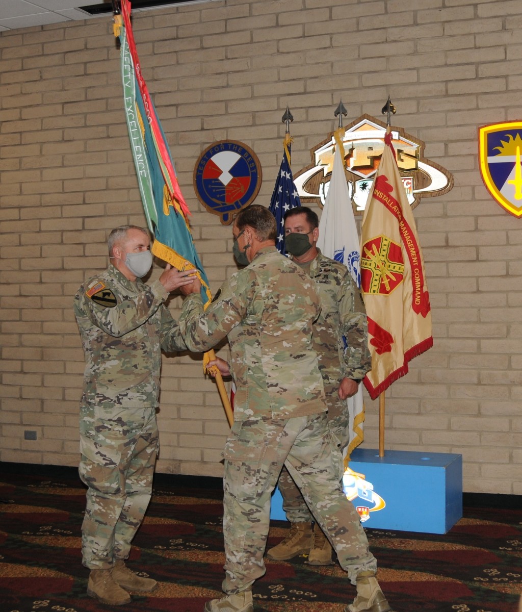 Col Ben Patrick Mcfall Iii Assumes Command Of U S Army Yuma Proving Ground Article The