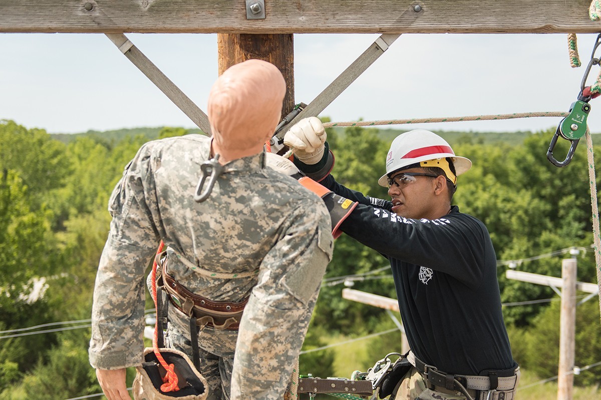 Lineman’s Rodeo a final test for graduating Prime Power Soldiers