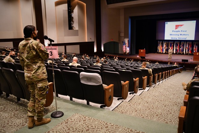 A student attending Army University’s Pre-Command Course at Fort Leavenworth, Kansas, asks Gen. James McConville, Chief of Staff of the Army, about challenges he’s seen faced by Army Reserve Officers taking command, during a brief McConville gave to PCC students, July 16, 2020. PCC prepares Active and Reserve Component Soldiers slated to assume battalion and brigade command, and command sergeants major positions.
