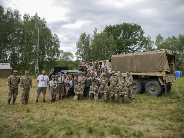U.S. Army Soldiers from the Alaska National Guard’s 297th Regional Support Group and U.S. Army Reserve’s 266th Ordinance Company, out of Puerto Rico, and Bravo Company, 418th Civil Affairs Battalion, out of Missouri, spend the afternoon...