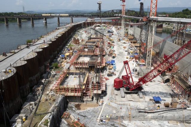U.S. Army Corps of Engineers and Shimmick construction crews work to construct monoliths July 21, 2020 for a new navigation lock as part of the Chickamauga Lock Replacement Project at the Tennessee Valley Authority project. (USACE Photo by Leon...