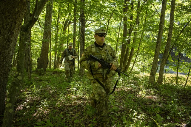 NYNG aviation Soldiers hone land navigation skills