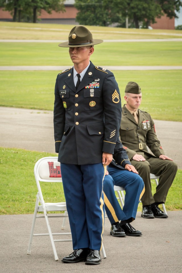 Drill sergeant wins Army’s top honors