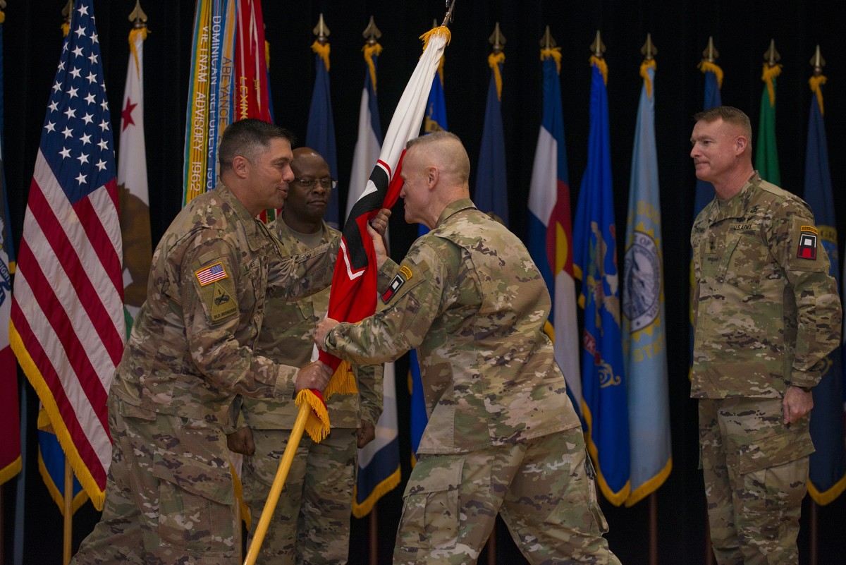 First Army Division East welcomes new commander | Article | The United ...