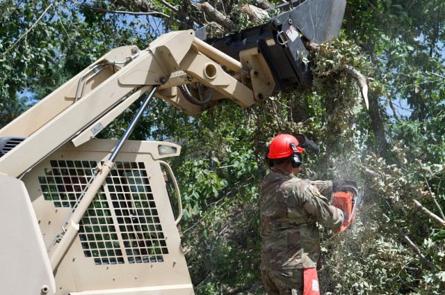 Iowa National Guard helps with derecho cleanup