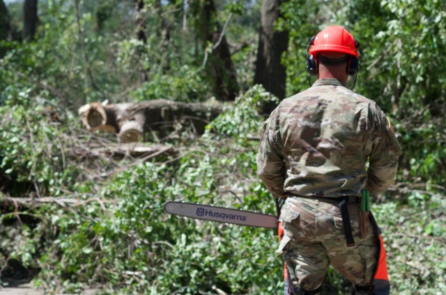 Iowa National Guard helps with derecho cleanup
