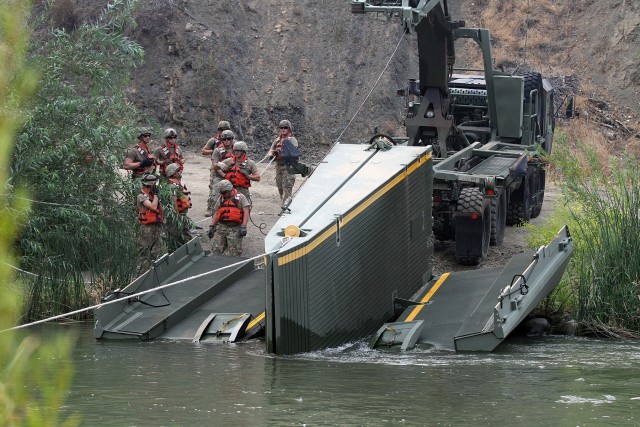 National Guard helps fight California wildfires