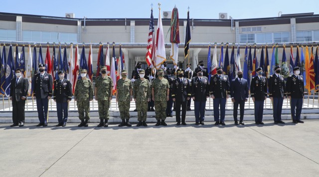 CAMP ZAMA, Japan - U.S. Army Japan Headquarters, August 20, 2020 in honor of Lt. Gen. Yoshihide Yoshida, Japan Ground Self-Defense Force's Ground Component Command's Commanding General, an Honors Ceremony was rendered by Maj. Gen. Viet. X. Luong,...