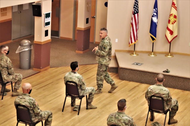 Photo Essay: Army Reserve's top enlisted leader visits with troops at ...