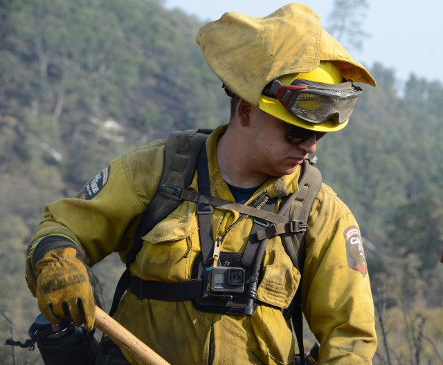 Fresno Guard members help fight California wildfires