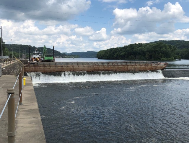 Teamwork and Innovation – Investigating Foundation Erosion on the Allegheny River