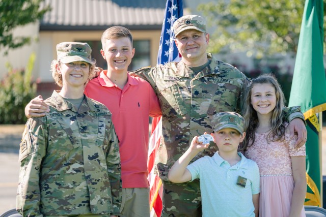 Joint promotion ceremony special for Washington Guard family

