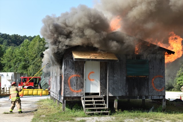 Building fire provides ‘win-win-win’ for Fort Campbell firefighters, Fort Knox, 19th Engineers