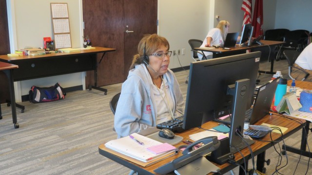 Jacksonville District Stands Up Call Center to Support Operation Blue Roof in Louisiana