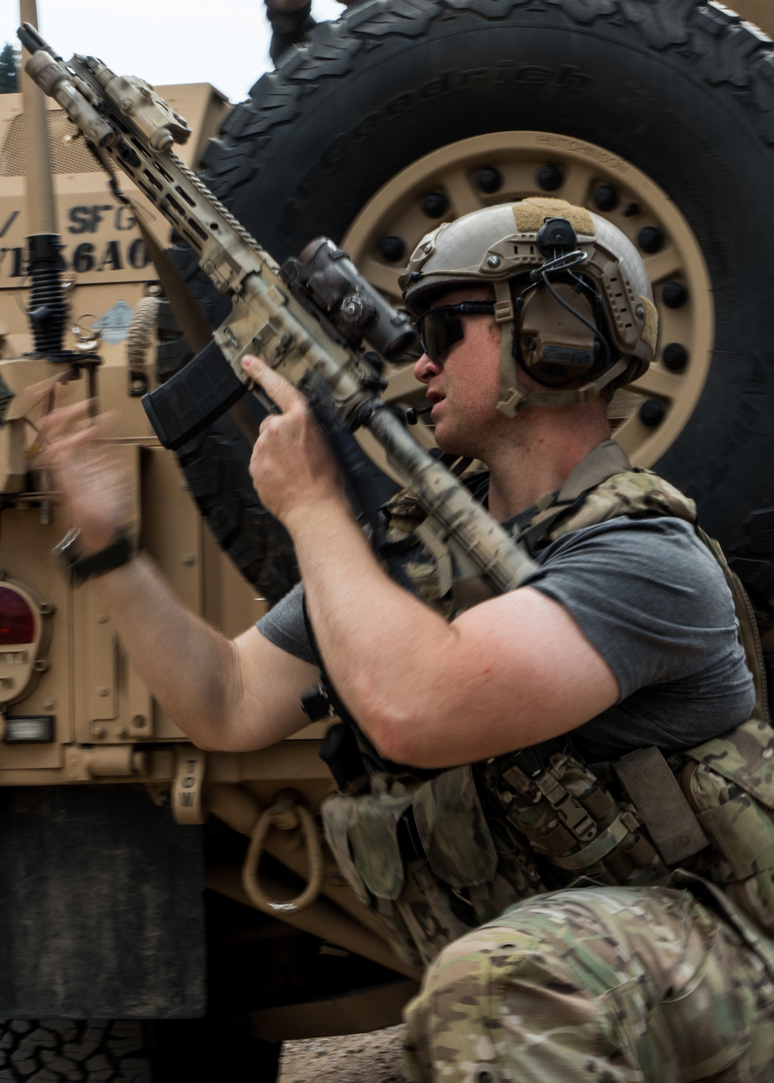 1st SFG (A) Soldiers conduct high mobility training Article The