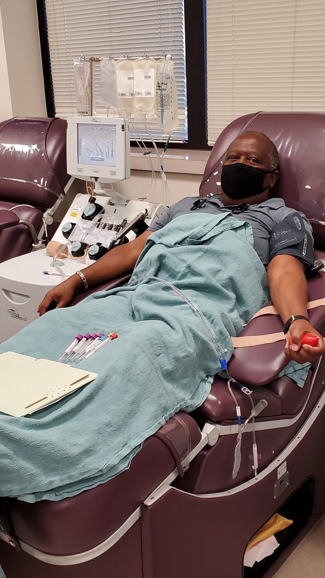 Thefety Tibbs prepares for his first convalescent plasma donation at the Akeroyd Blood Donor Center on Joint Base San Antonio Fort Sam Houston. Since May 2020, staff members at the Akeroyd center have been working to achieve 100 percent contact...