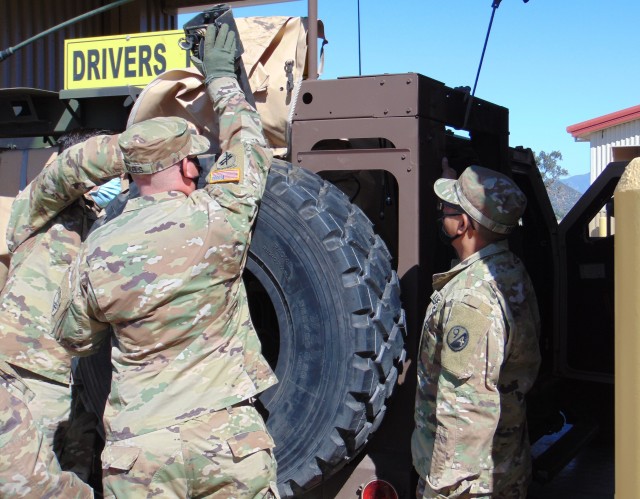 Instructors assigned to the 3rd Brigade, 94th Training Division – Force Sustainment (TD-FS), explains the Joint Light Tactical Vehicle (JLTV) characteristics, features, operations, maintenance aspects to students attending the first Fort Hunter Liggett, California, JLTV Operator New Equipment Training Course, August 9-14, 2020. The 94th TD-FS leads the JLTV driver’s training courses for all Army’s components. (U.S. Army Reserve photo by Staff Sgt. Eric Sievert)