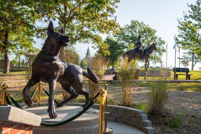 New Memorial Grove statue honors MP working dogs