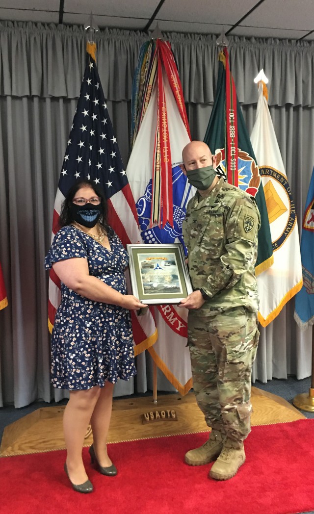 Annual award honors Ft. Hood Army Civilian employee finding herself through volunteering