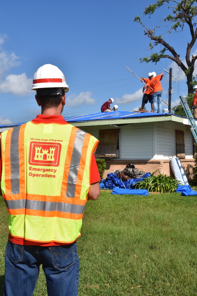 Blue Roof recipients witness USACE innovation