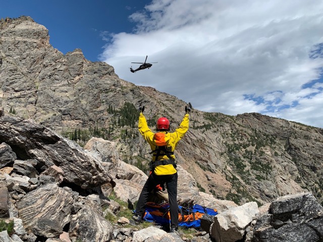 Colorado Hoist Rescue team, CONG partner to save lives