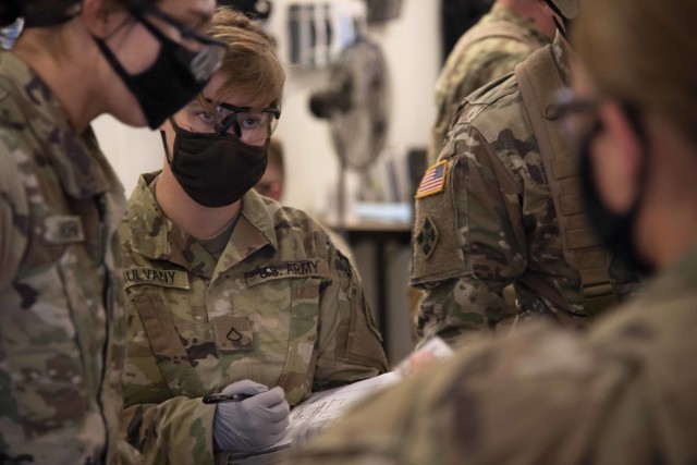 A group of U.S. Army Soldier trainees conduct Army 68W Combat Medic training at Joint Base San Antonio (JBSA) Camp Bullis, Texas, Sept. 23, 2020. Soldier medics learn their trade through the U.S. Army Medical Center of Excellence at JBSA-Fort Sam Houston and conduct. (U.S. Air Force Photo by Jose A. Torres Jr.)
