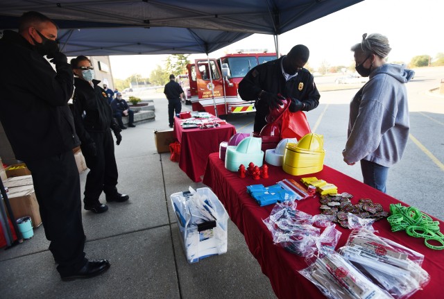 Fort Knox community celebrates Fire Prevention Week with multiple community parades