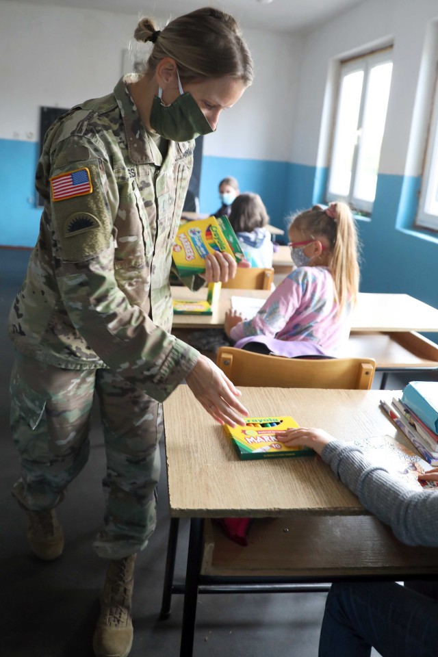 Oregon Guardsman donates supplies to underserved Kosovo school