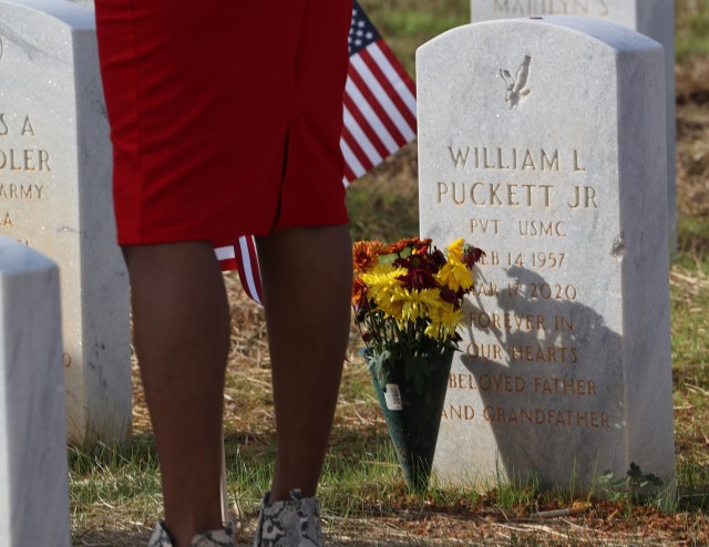 Fort Knox joins Kentucky cemetery to render COVID-delayed funeral honors to 65 veterans