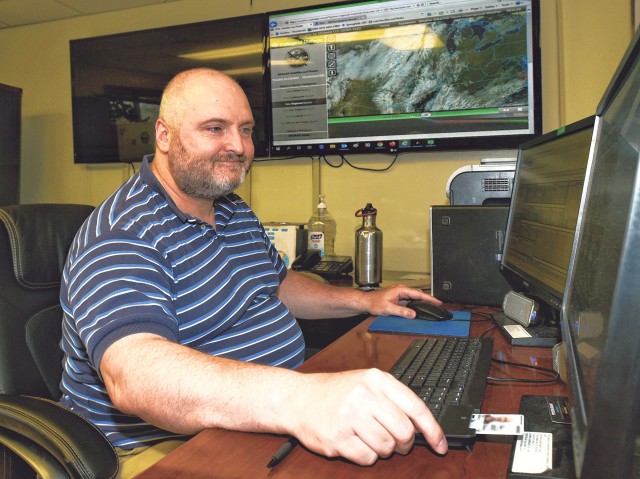 Fort Leonard Wood weather team competes in Air Force forecasting challenge