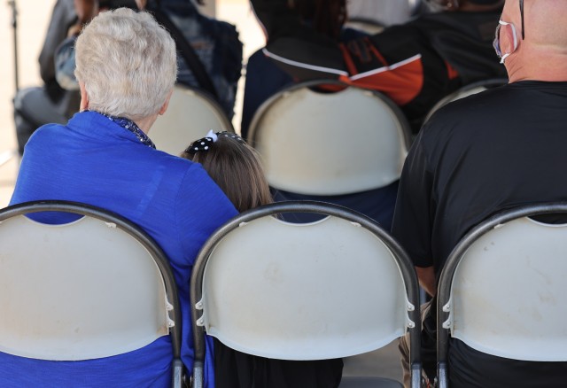 Fort Knox joins Kentucky cemetery to render COVID-delayed funeral honors to 65 veterans