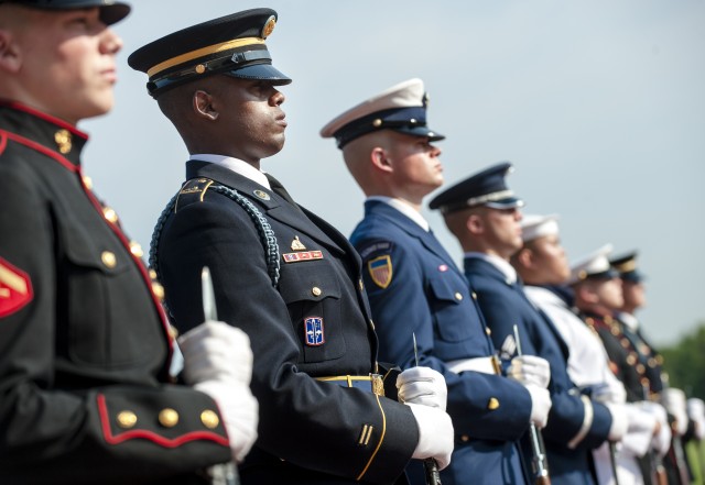 SMDC honors veterans continuing to serve