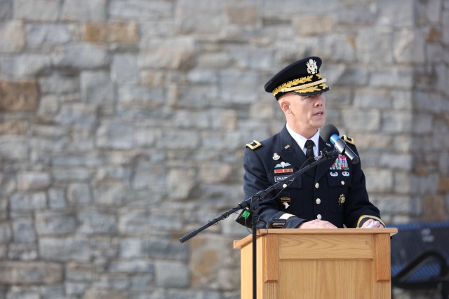 Fort Knox joins Kentucky cemetery to render COVID-delayed funeral honors to 65 veterans