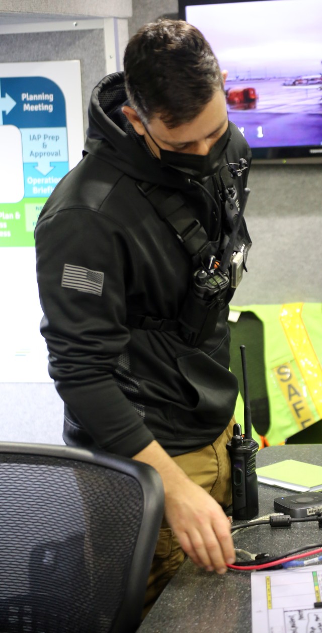 10th Civil Support Team trains at SeaTac Airport