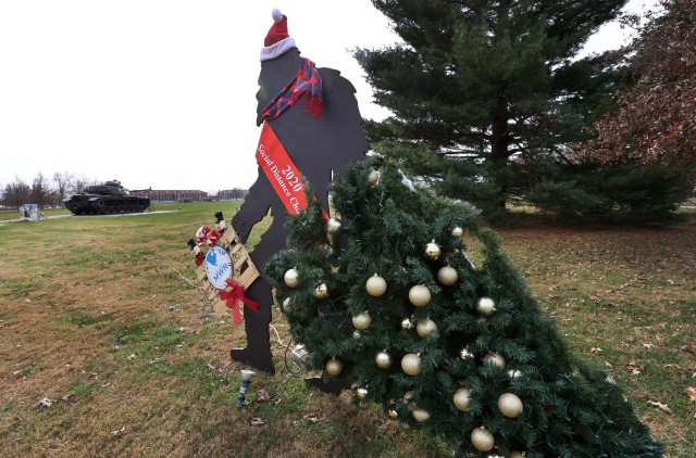 Holiday cards are going up around Brooks in time for the 2020 season
