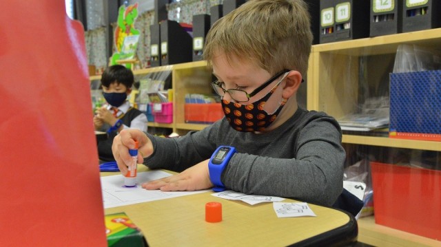 Kindness catches on at Stuttgart Elementary