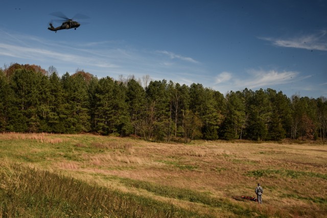 Virginia Guard flight crews pair with scuba rescue team