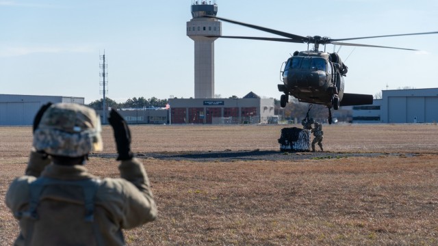 New York National Guard conducts sling-load training